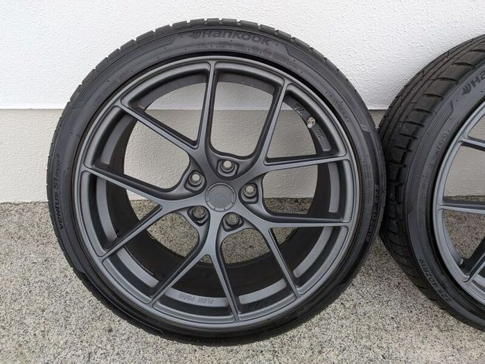 5x120 19" BMW Alloys New Hankook Tyres with TPMS