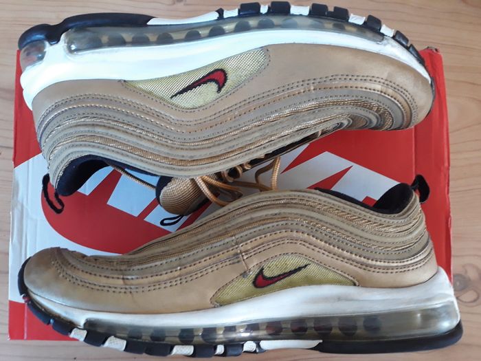 Nike Air Max 97 OG UK-8/EUR-42.5 884421-700 Metallic Gold/Varsity Red-White-Black-2018