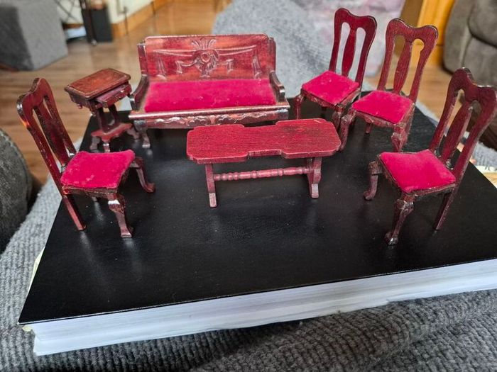 Dolls Wooden House Furniture