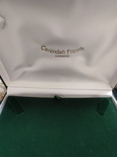 Cavendish French necklace