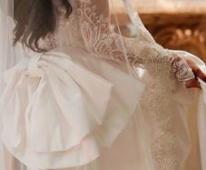 Custom Premium 3m Cathedral Lace Veil (With Hair Comb)