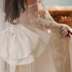 Custom Premium 3m Cathedral Lace Veil (With Hair Comb)