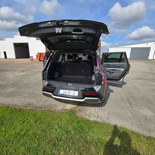 Kia EV9  Earth 2024