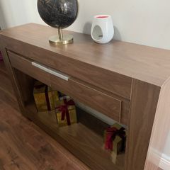 Console table