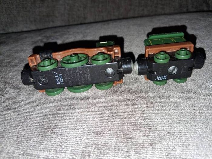 x10 Bundle - Thomas Tank Engines Friends - Diecast Metal Magnetic Take N Play Train Engines - Open To Offers!!