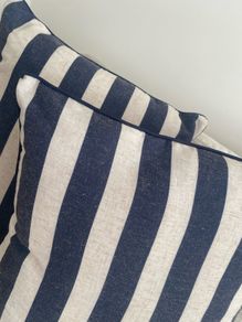 ShabbyChic Set of 2  Reversible cushion