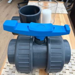 Pond 4 Inch connectors