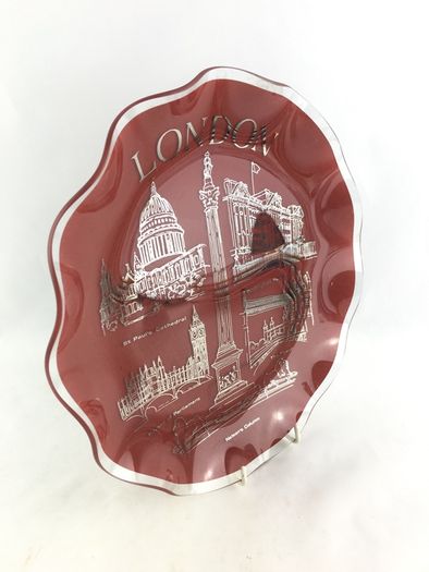 London glass decorative plate