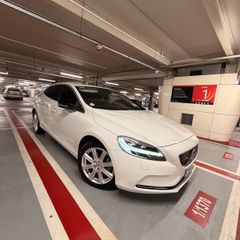 VOLVO V40  R-Design 2017 2.0, D4 Automatic