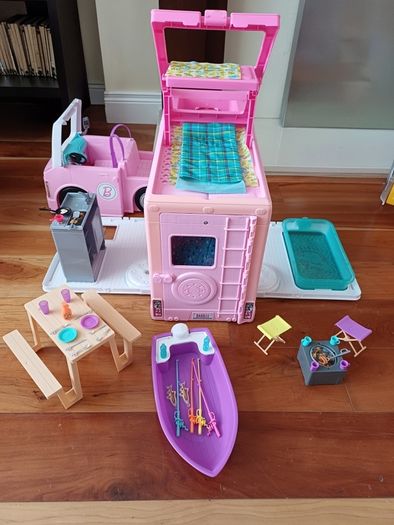 bundle offer Barbie LOL