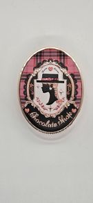 Flower Knows Chocolate Wonder Shop Embossed Blush in 04 Antique Doll