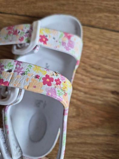 kids shoes