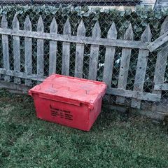 Heavy Duty Plastic Moving Box Storage Crate Container Red Industrial Heavy-Duty Tote Locker Bin Packing Box