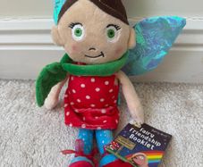 The Irish Fairy Door Company Fairy Friend Plush Evie-Bee FD554266 approx. 30 cm. Please see photos