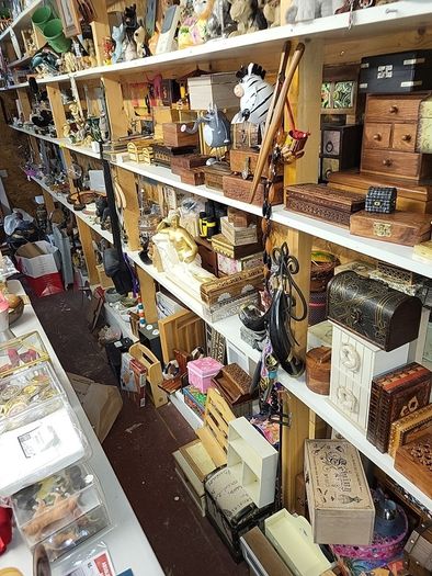 Jewellery cabinet