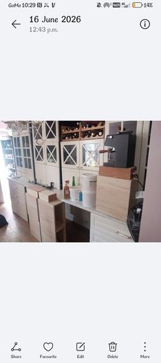 kitchen presses