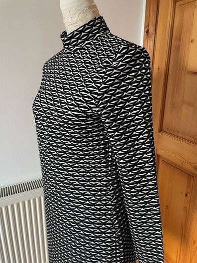 Savida black white dress size 14 New without tags