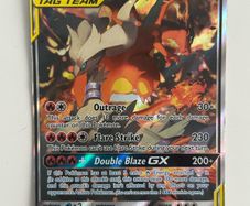 Pokemon Reshiram & Charizard
