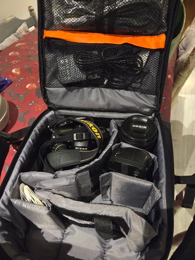 Nikon d7000 plus lenses and extras