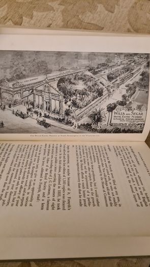 The Early Horticulturists. By Ronald Webber. Printed By David & Charles Newton Abbot. Vintage 1968 Hardback In Good Condition.