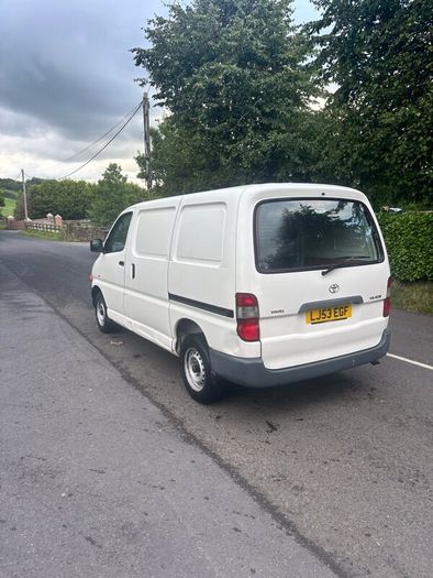Toyota Hiace