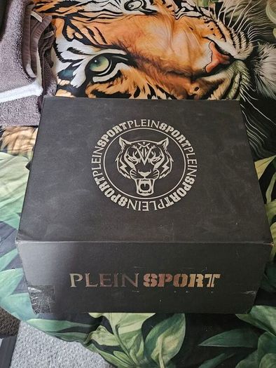 mens trainers