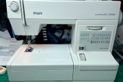 PFAFF varimatic 6085 Sewing machine - Just serviced - Like new condition!