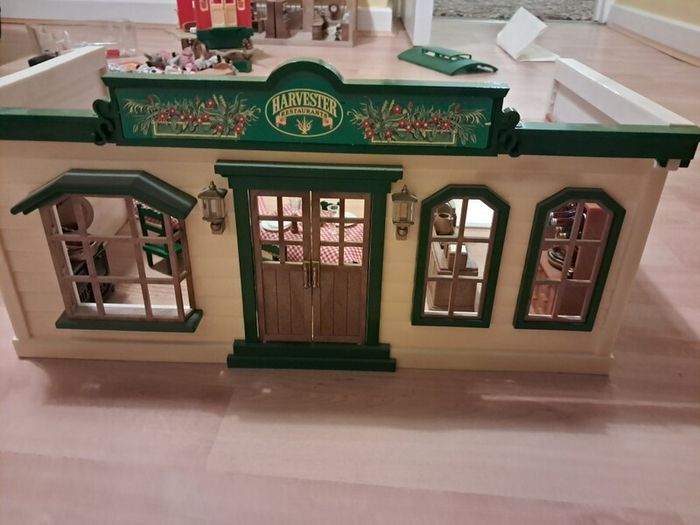 Slyvanian Families Restaurant & Country store