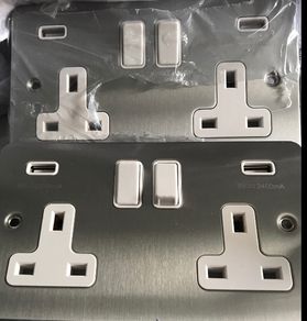 sockets with usb