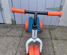 Toddler balance bike