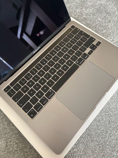 Macbook Pro 13 inch M1