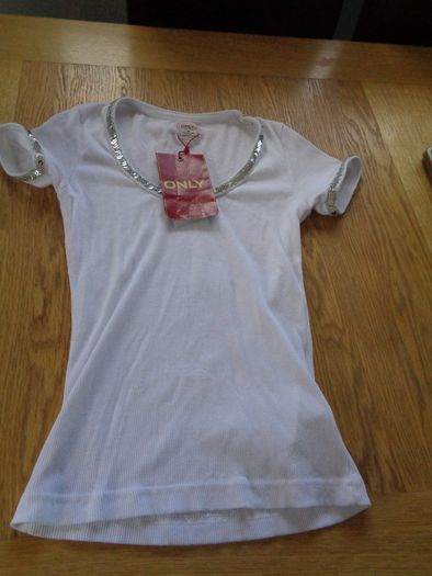 Only Ladies Top for Sale