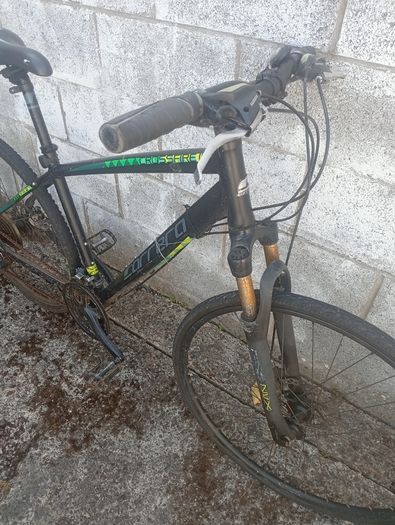 3 bikes for repair or parts