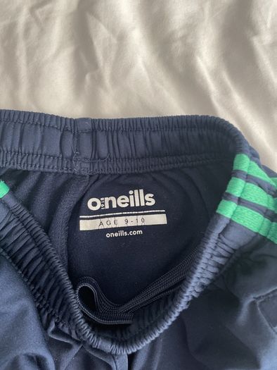 Limerick O'Neill tracksuit bottom size 9-10