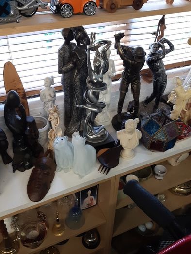 African carving