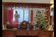 Dresser Unit