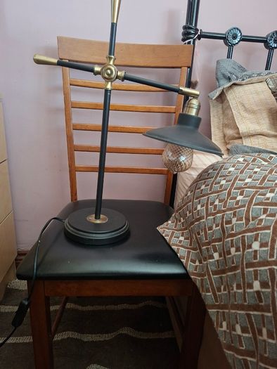 Desk lamp