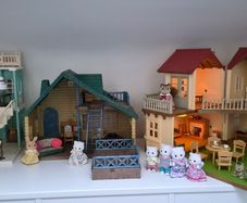 Sylvanian Bundle with Light Up House