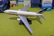 Britannia 1:200 scale model airplane, Boeing 767 aircraft