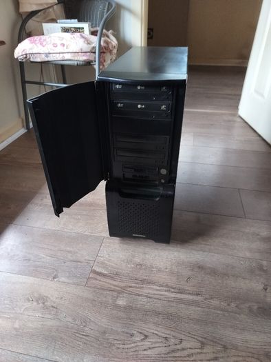 Desktop PC