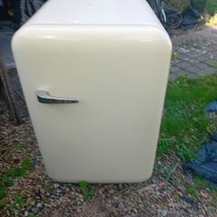 Retro fridge
