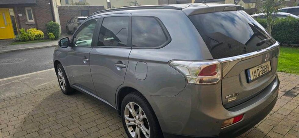 Mistibushi outlander