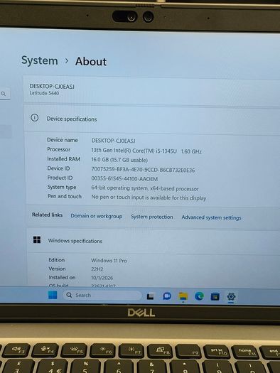 Dell Latitude 5440 14" Intel Core i5-1345U (13th Gen) 16GB 500GB SSD Windows 11 Pro Grey