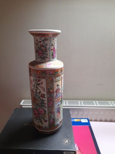 vase