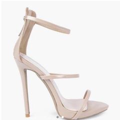 Nude heels size 7