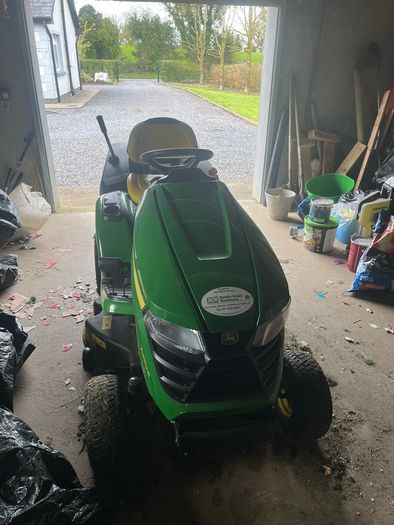 John Deere X350R ride on lawn mower