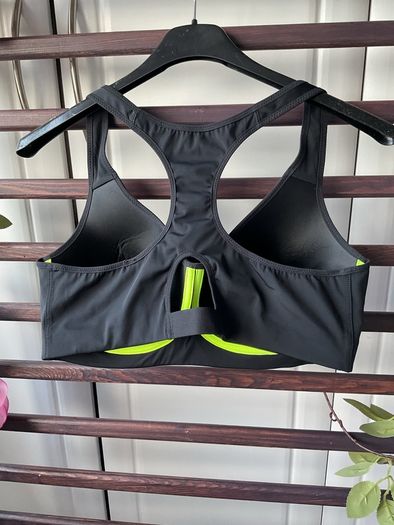 sports Nike black size 38c