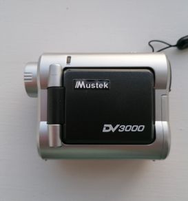 Mustek DV3000 Digital Video Camera/Camcorder