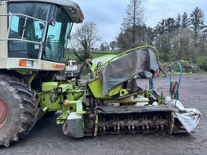 Claas 860 self propelled mower