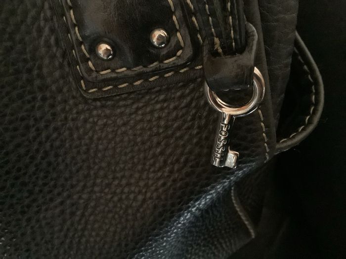 Fossil black leather shoulder bag
